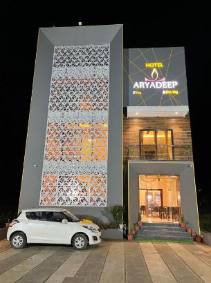 HOTEL ARYADEEP